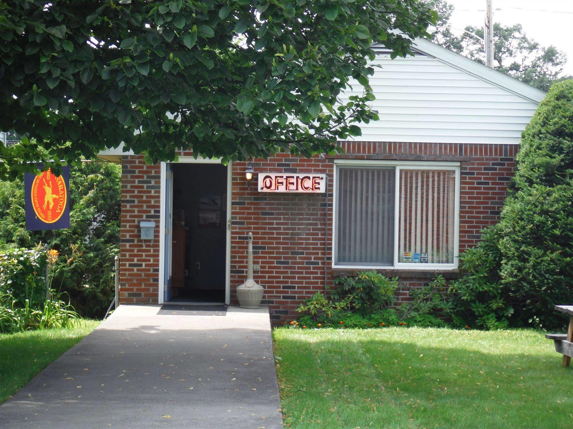 The Springs Motel Saratoga Springs Esterno foto